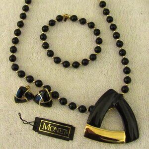 Vintage Monet 5 Piece Black Gold Jewelry Set Necklace Bracelet Earrings Brooch